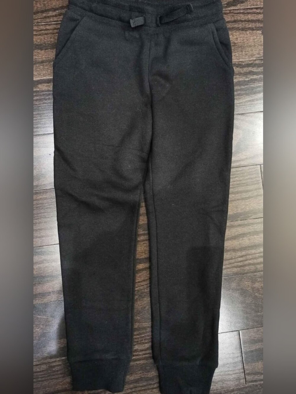 5/$35 H&M Black Brushed Cotton Sweatpants – Girls Size 5–6Y NWOT